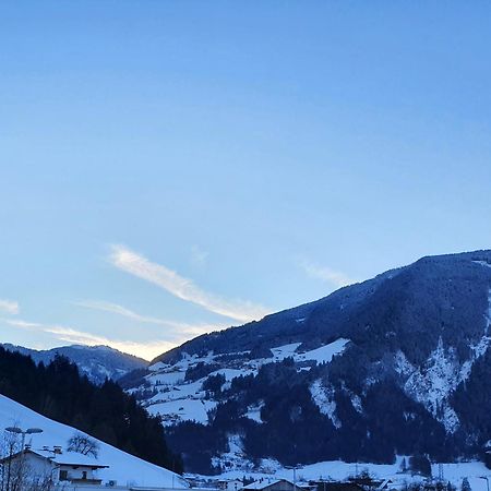 Ferienwohnung Kroell Zell am Ziller Kamer foto