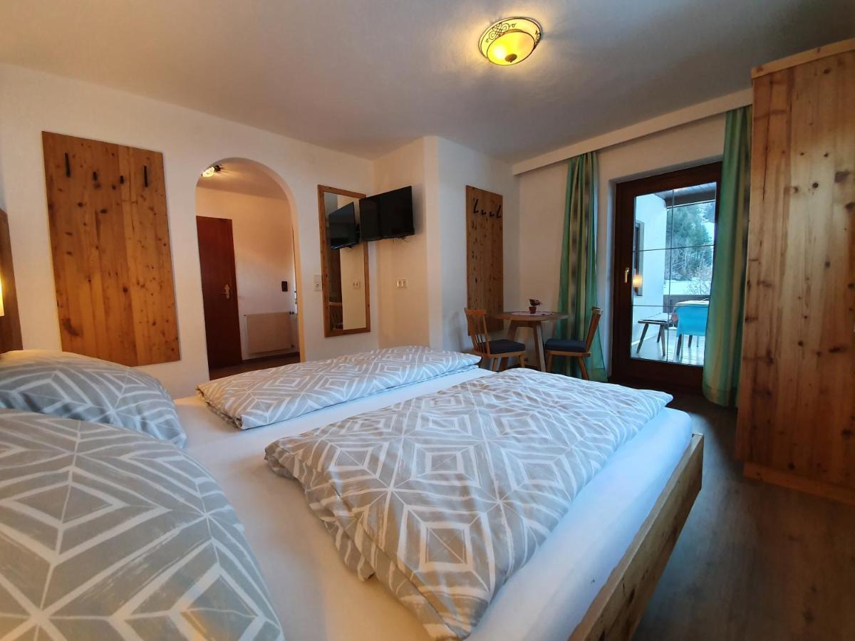 Ferienwohnung Kroell Zell am Ziller Buitenkant foto
