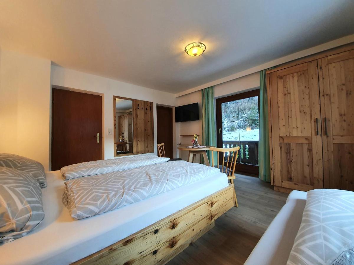 Ferienwohnung Kroell Zell am Ziller Buitenkant foto