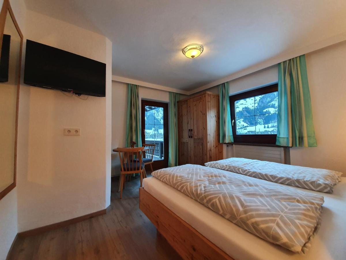 Ferienwohnung Kroell Zell am Ziller Buitenkant foto