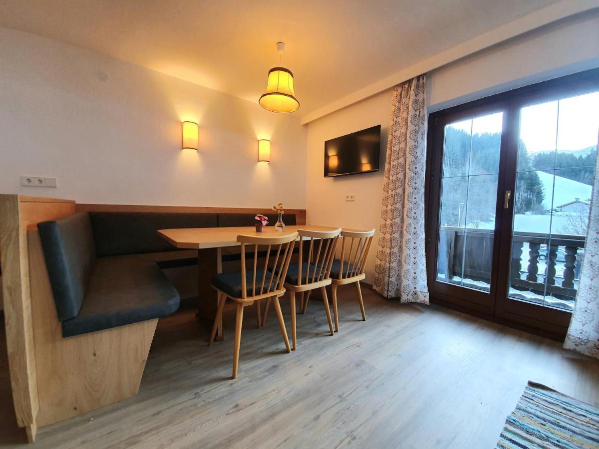 Ferienwohnung Kroell Zell am Ziller Buitenkant foto