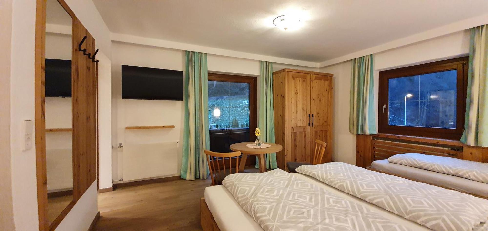 Ferienwohnung Kroell Zell am Ziller Kamer foto