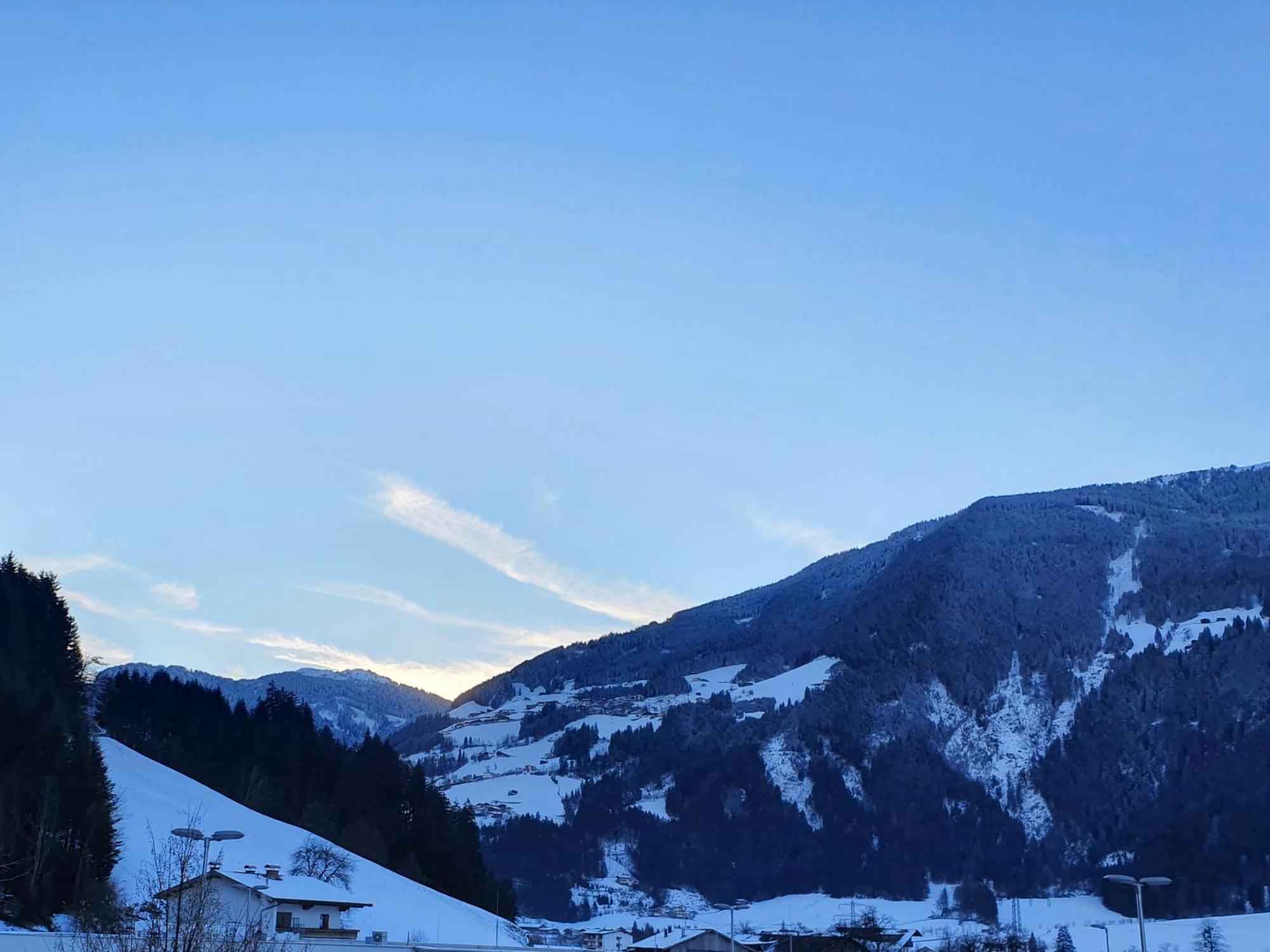 Ferienwohnung Kroell Zell am Ziller Kamer foto